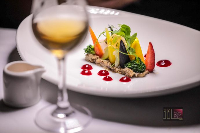 Tablescape - Botanical Gardens with Lapsang Suchong Tea with Salt