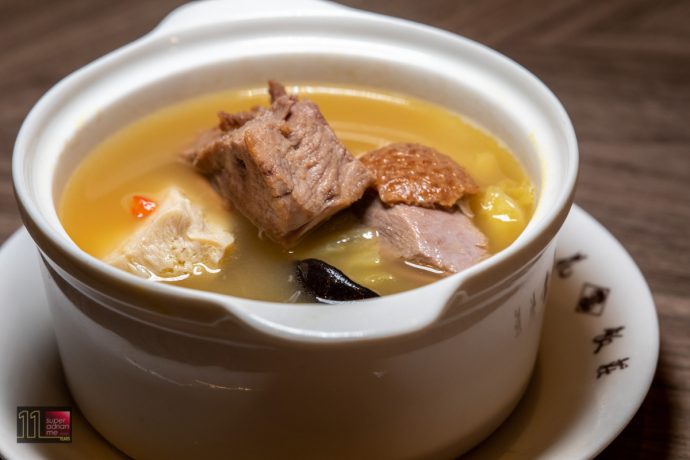 Si Chuan Dou Hua - Boiled Duck Soup with Preserved Chilli, Preserved Vegetables and White Cabbage