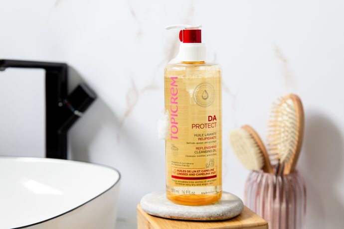 Topicrem DA Protect Replenishing Cleansing Oil 5 | SUPERADRIANME.com Topicrem DA Protect Replenishing Cleansing Oil